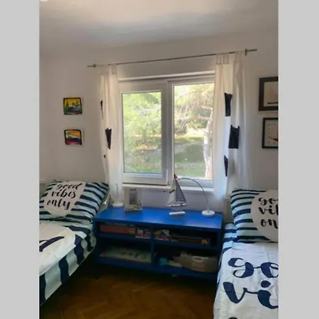 Апартаменты Cozy Beachfront Rogoznica *